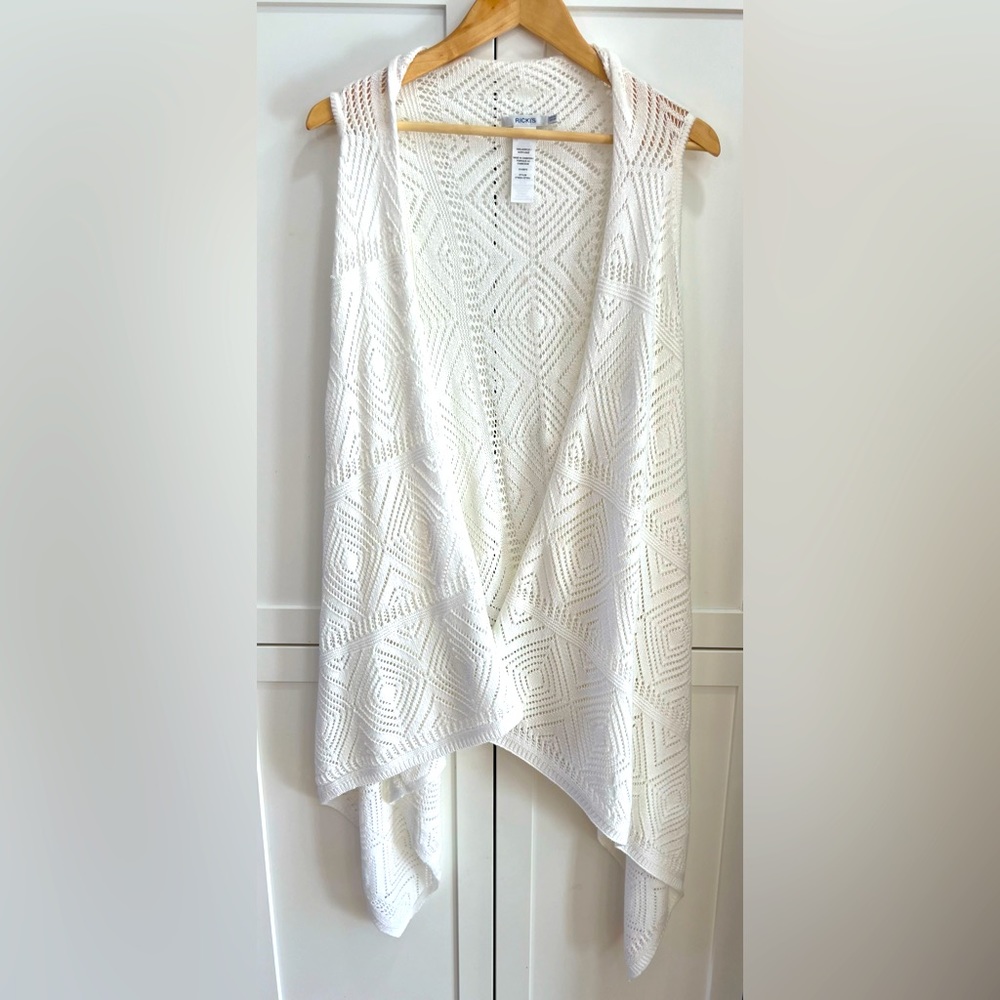 Ricki’s Sleeveless Open knit cardigan